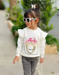 بلوز دورس سفید طرح سبد گل چنل