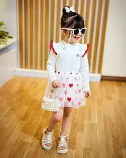 ست بلوز و دامن سفید قرمز طرح دامن تور قلبی دلناز