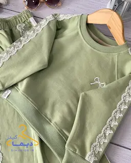 ست بلوز و شلوار سبز طرح تور دوزی پروانه ای