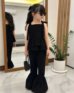 ست تاپ و شلوار مشکی طرح دمپا کلوش