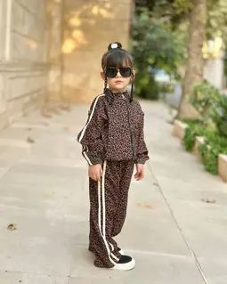 ست سوییشرت و شلوار قهوه ای تیره طرح پلنگی