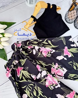 ست کراپ و شلوار مشکی و صورتی طرح گلدار ساحل