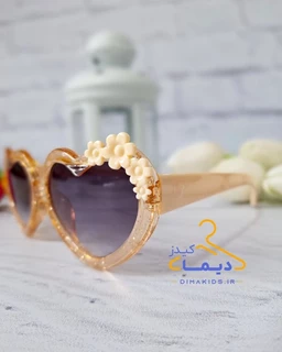 عینک آفتابی دخترانه طرح قلبی شکوفه دار