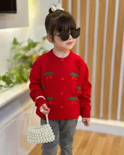 ژاکت جلو دکمه قرمز طرح گیلاس برجسته