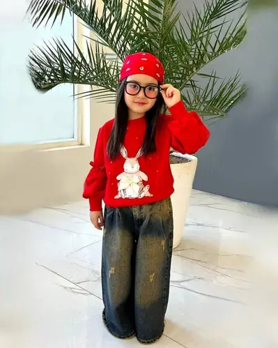 بلوز دورس آلبالویی طرح خرگوش ستاره ای