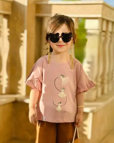 تیشرت آستین چین دار صورتی طرح بالرین