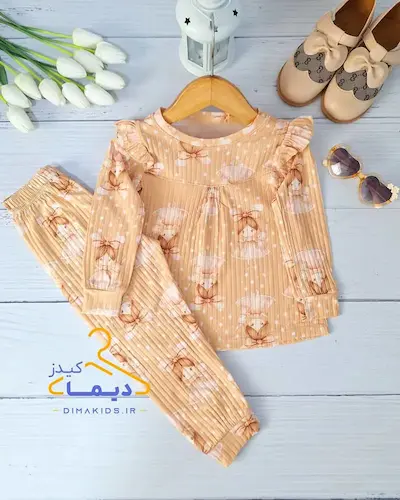 ست بلوز و شلوار ریلی نسکافه ای طرح دختر خرگوشی