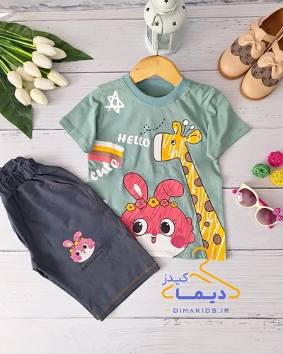 ست تیشرت و شلوارک سبز پاستیلی طرح خرگوش و زرافه