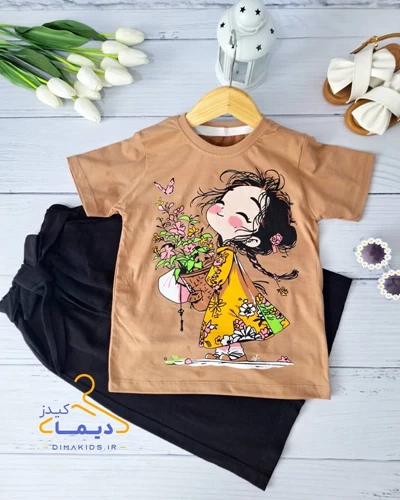 ست تیشرت و شلوارک شکلاتی طرح دختر سبد گلدار