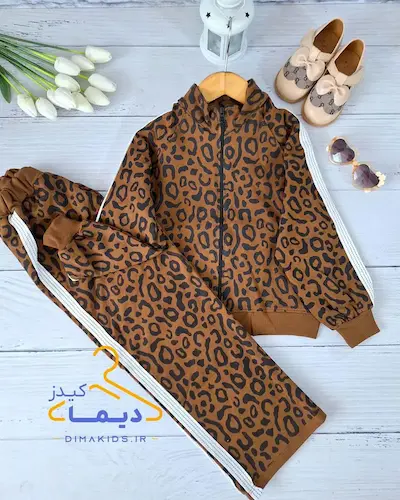 ست سوییشرت و شلوار قهوه ای تیره طرح پلنگی