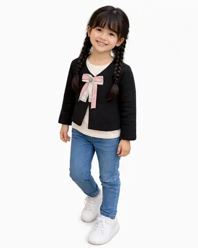 ست کت جلو باز و تاپ سفید مشکی طرح گل سینه پاپیون دار