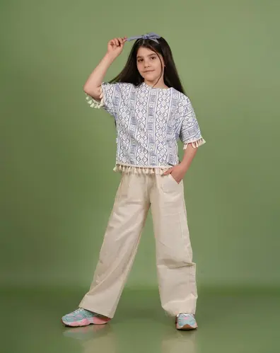 ست کراپ و شلوار لینن کرم کاربنی طرح مصری