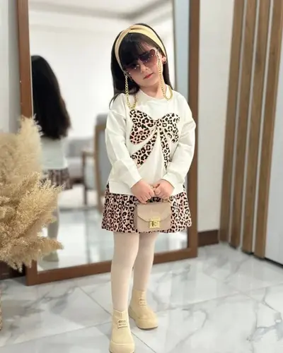 پیراهن دورس سفید پاپیونی طرح دامن پلیسه پلنگی