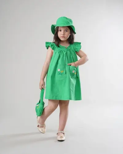 پیراهن سه تکه دو جیب سبز طرح گلدوزی