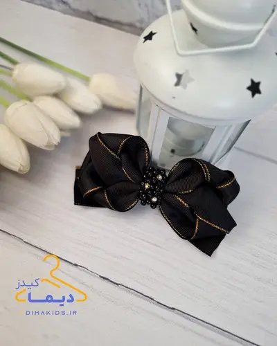 گلسر پاپیون مشکی طلایی طرح نگین مرواریدی مشکی نیکا